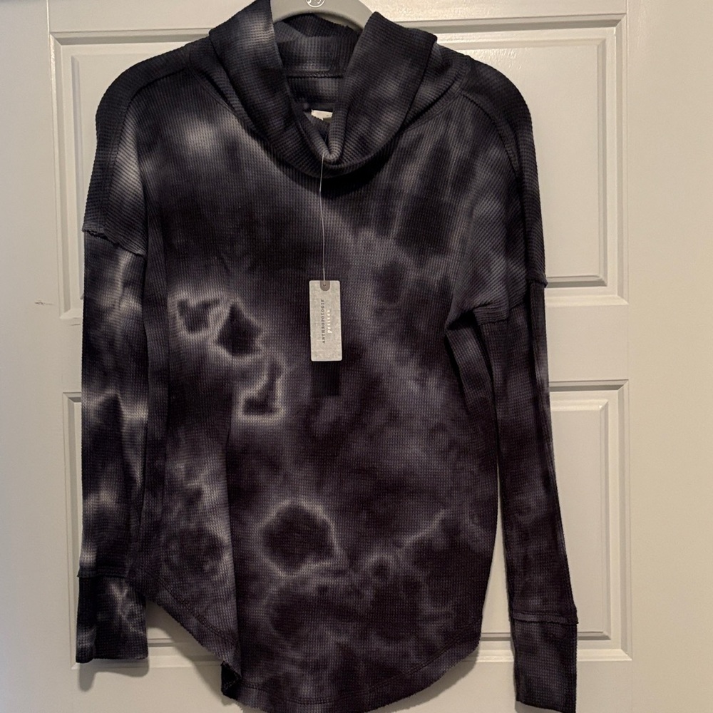 Mauve by Anthropologie tie dye cowl neck thermal long sleeve